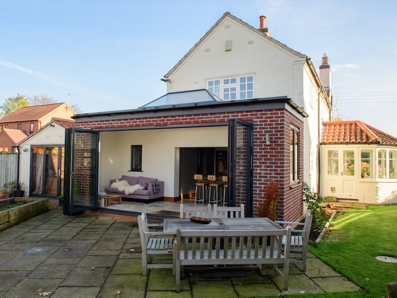 Bifold Archway
