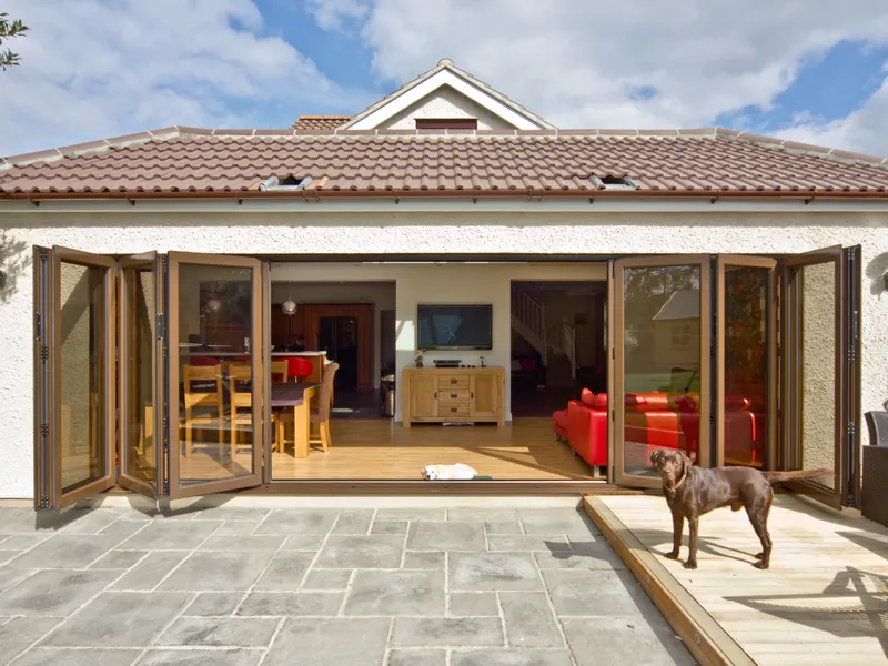 Bifold Archway