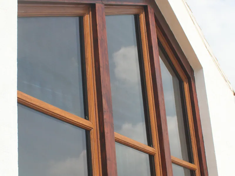 Bay Windows — Gallery Archway