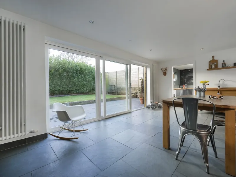Sliding Windows — Gallery Archway