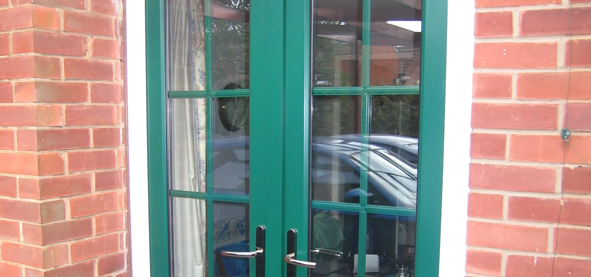 uPVC Vs Aluminium Windows Archway